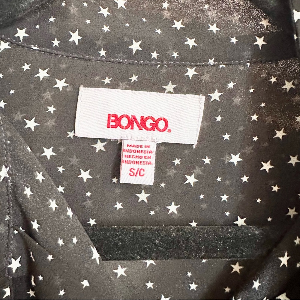 Black star print bongo button up - image 4